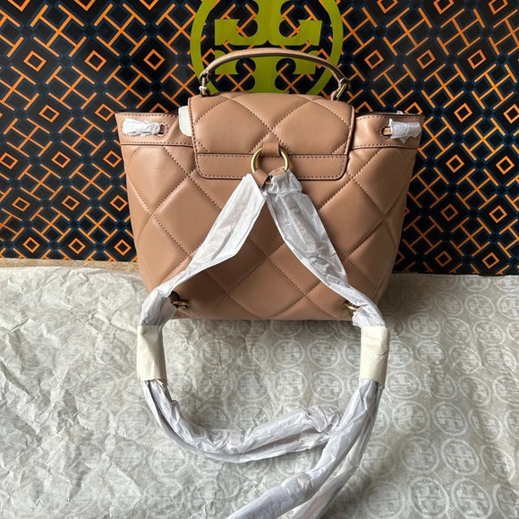Tory Burch Willa Soft Quilt Backpack Roasted Almond Gold - Picture 9 of 10